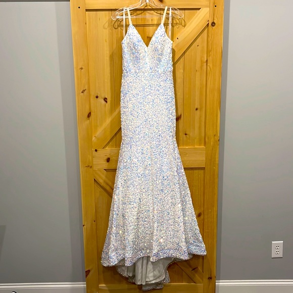 Tiffany Prom Dress - Picture 1 of 8
